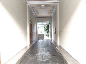 APPARTAMENTO DI 125 MQ CON BOX AUTO ESCLU