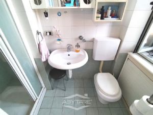 APPARTAMENTO DI 125 MQ CON BOX AUTO ESCLU