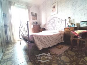 APPARTAMENTO DI 125 MQ CON BOX AUTO ESCLU