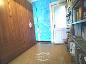 APPARTAMENTO DI 125 MQ CON BOX AUTO ESCLU