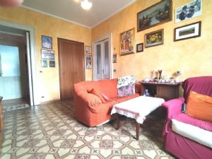 APPARTAMENTO DI 125 MQ CON BOX AUTO ESCLU