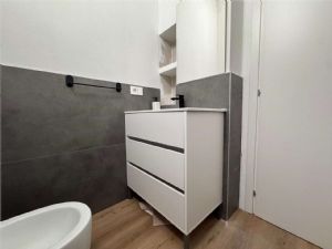 Quadrilocale ristrutturato in zona Nord-Stadio: indipendenza, eleganza e costi contenuti