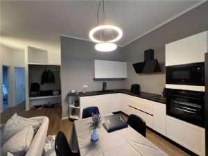 Quadrilocale ristrutturato in zona Nord-Stadio: indipendenza, eleganza e costi contenuti