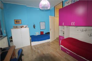 NORD VICINANZE OSPEDALE AMPIO TRILOCALE CON TRIPLA ESPOSIZIONE