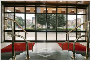 2 locali Vendesi Torino P.zza Guala ottimo investimento