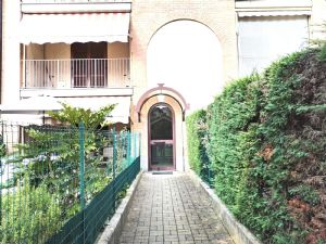 BILIVELLO CON GIARDINI PRIVATI E BOX AUTO