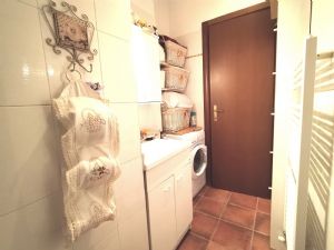BILIVELLO CON GIARDINI PRIVATI E BOX AUTO
