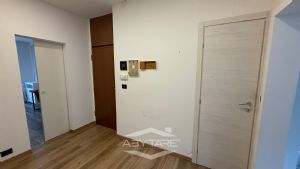 AMPIO 4 LOCALI COMPLETAMENTE RISTRUTTURATO