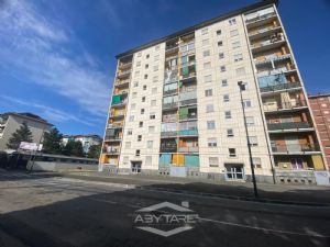 AMPIO 4 LOCALI COMPLETAMENTE RISTRUTTURATO