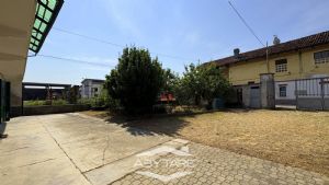 Casa semindipendente in vendita in Borgata Brassi