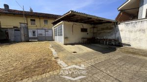 Casa semindipendente in vendita in Borgata Brassi