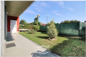 Appartamento con Giardino e box nel 