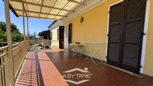 Casa semindipendente libera su 3 lati in vendita in Borgata Ceretto