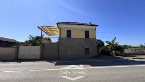 Casa semindipendente libera su 3 lati in vendita in Borgata Ceretto