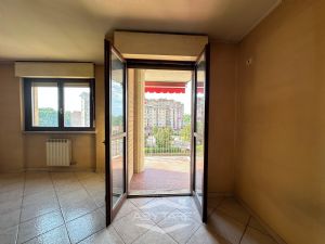 4 locali in vendita Largo delle Alpi Nichelino