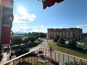 4 locali in vendita Largo delle Alpi Nichelino