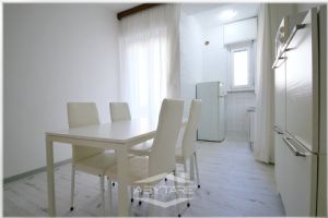 Torino Nizza Millefonti: Camere in Quadrilocale Ristrutturato – All Inclusive!