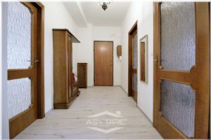 Torino Nizza Millefonti: Camere in Quadrilocale Ristrutturato – All Inclusive!