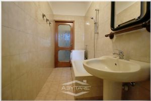 Torino Nizza Millefonti: Camere in Quadrilocale Ristrutturato – All Inclusive!