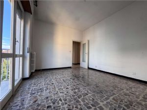 Ampio Trilocale da Ristrutturare – Contesto Signorile Riqualificato con Ecobonus 110%