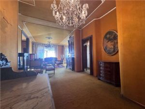 AMPIO APPARTAMENTO DI RAPPRESENTANZA – FRAZIONABILE