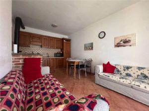 Porzione di cascina ristrutturata in vendita Revignano