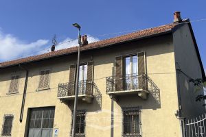 ampio 3 locali libero subito!