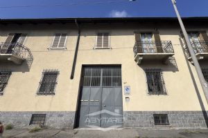 ampio 3 locali libero subito!