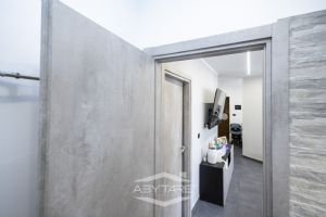 Ampio 3 locali ristrutturato a nuovo!