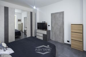 Ampio 3 locali ristrutturato a nuovo!