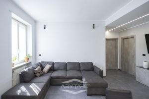 Ampio 3 locali ristrutturato a nuovo!