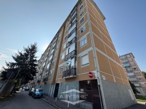 5 LOCALI CON DOPPI SERVIZI MIRAFIORI SUD