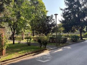 5 LOCALI CON DOPPI SERVIZI MIRAFIORI SUD