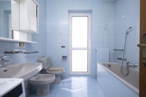 Ampio 4 locali con sottotetto!