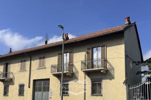 Ampio 4 locali con sottotetto!