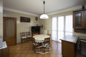 Ampio 4 locali con sottotetto!