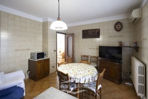 Ampio 4 locali con sottotetto!