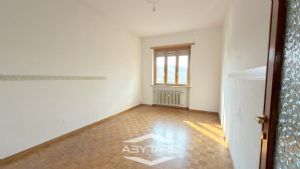 Appartamento quadrilocale con box auto