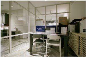 Negozio ristrutturato alta visibilità in Corso Traiano
