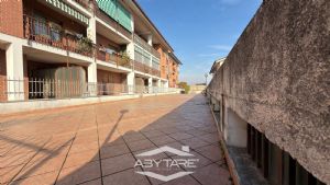 Appartamento bilivello con box auto