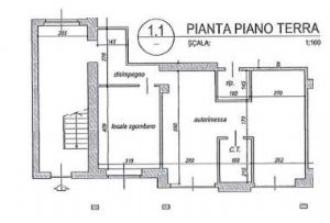 APPARTAMENTO IN VILLA CON GIARDINO E BOX