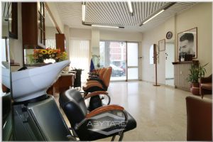 Negozio storico in affitto – Piazza Guala, Torino Sud