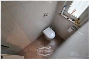 Negozio storico in affitto – Piazza Guala, Torino Sud