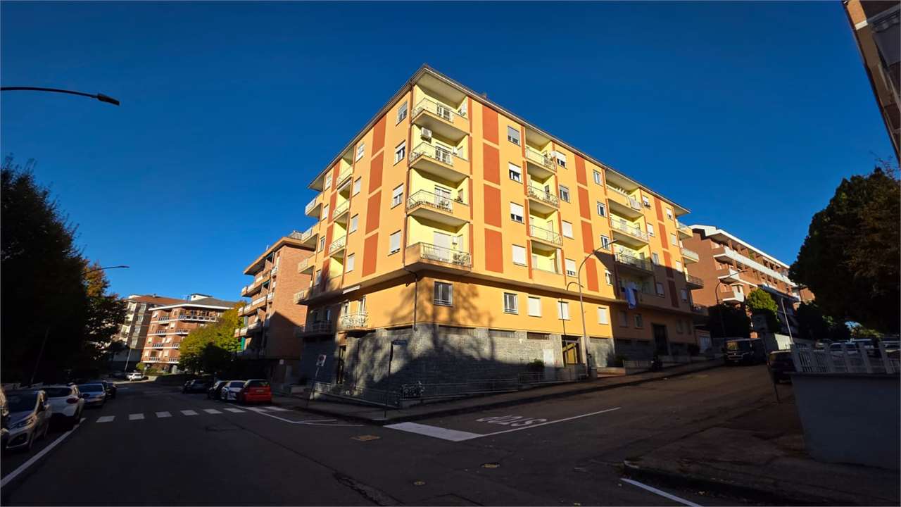 Appartamento luminoso con box doppio in zona Stadio