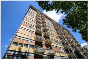 Trilocale Panoramico vendesi via Piobesi 24 Torino sud