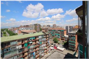 Trilocale Panoramico vendesi via Piobesi 24 Torino sud