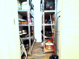 BILOCALE FINEMENTE RISTRUTTURATO E VOLENDO BOX AUTO DOPPIO