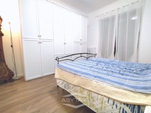 BILOCALE FINEMENTE RISTRUTTURATO E VOLENDO BOX AUTO DOPPIO