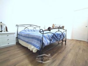 BILOCALE FINEMENTE RISTRUTTURATO E VOLENDO BOX AUTO DOPPIO