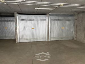 BOX AUTO DOPPIO IN RECENTE COSTRUZIONE